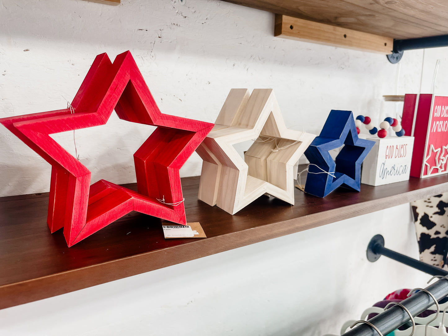 White Hollow Star