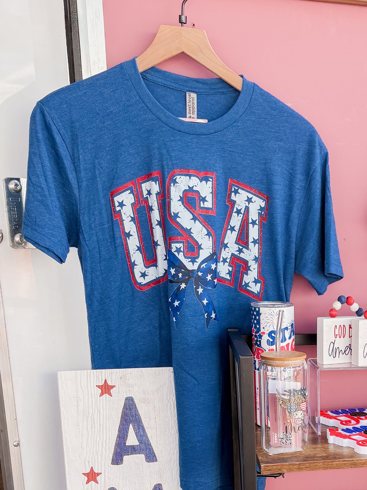 USA Bow Unisex Tshirt