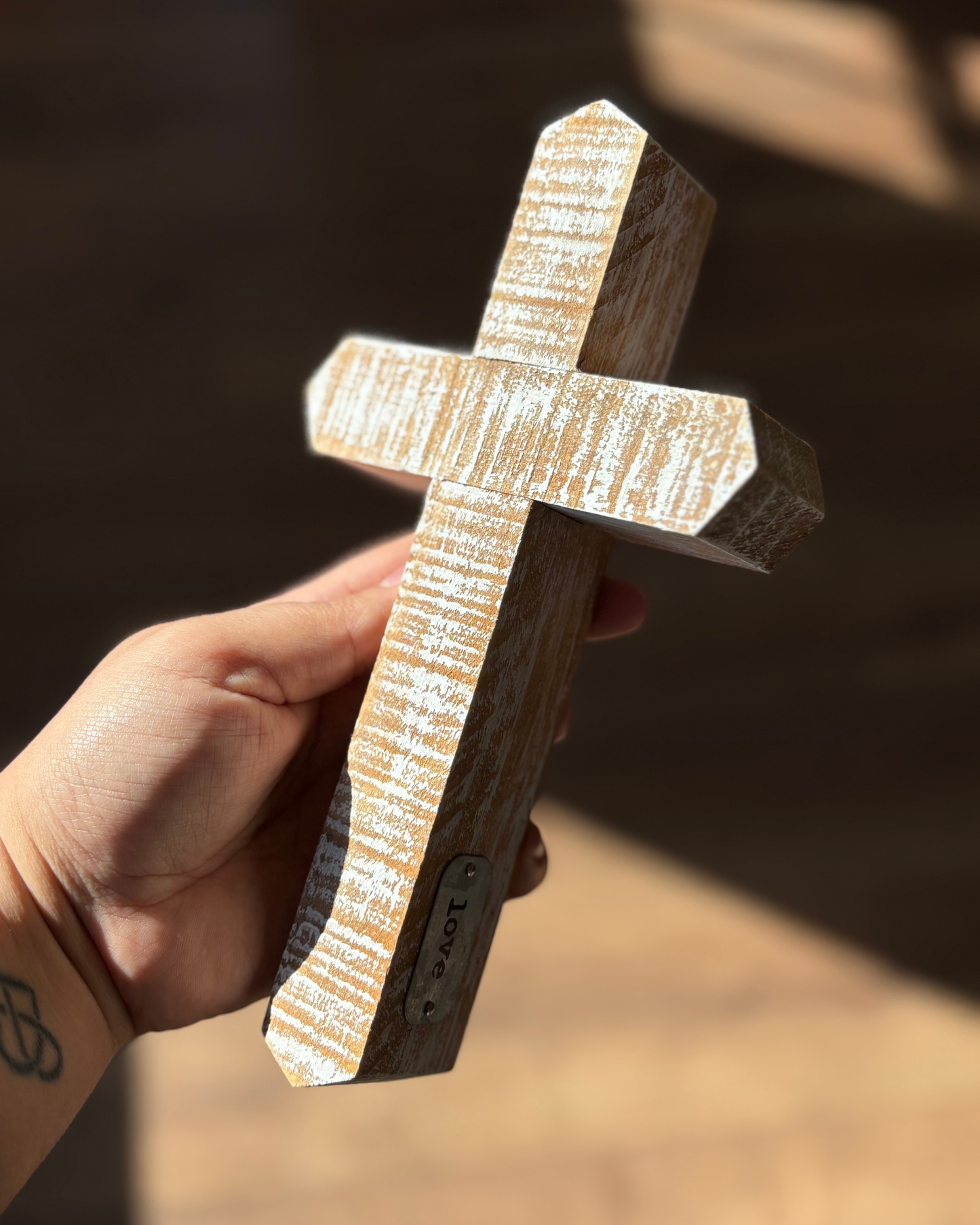 Love 3D Sitter Cross