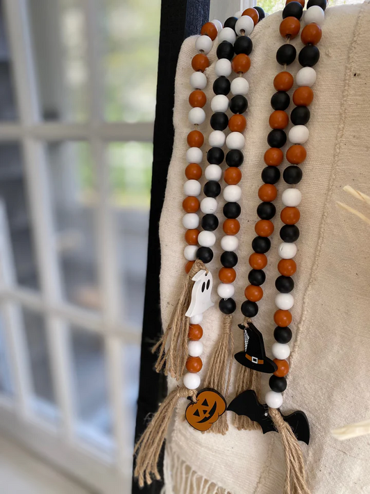 BAT CUTOUT TASSEL